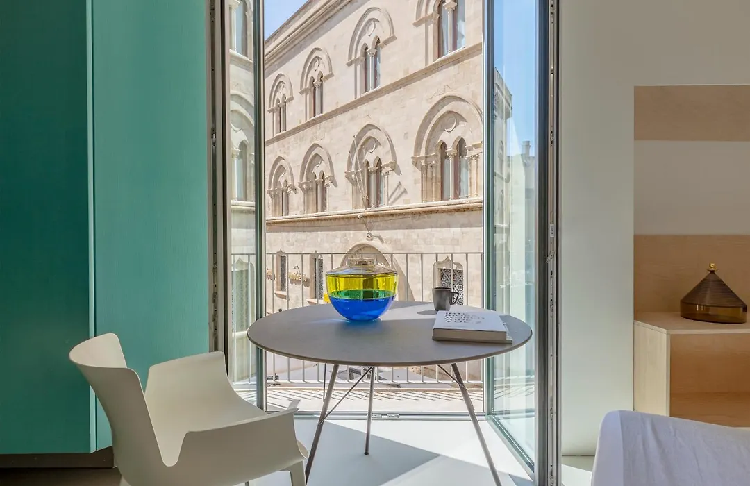 Fiveplace Design Suites & Apartments-1