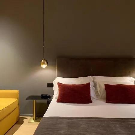 Re Sale Boutique Hotel-3